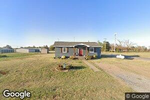 525 E 8th St, Leedey, OK 73654