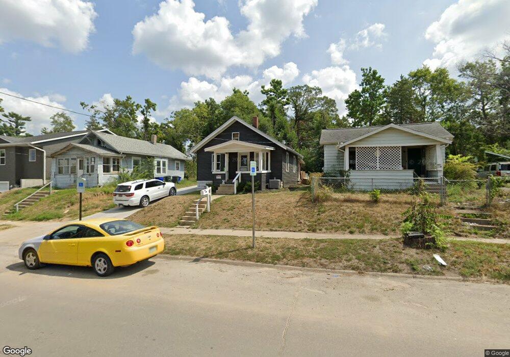 1104 15th St SE, Cedar Rapids, IA 52401 - photo 1