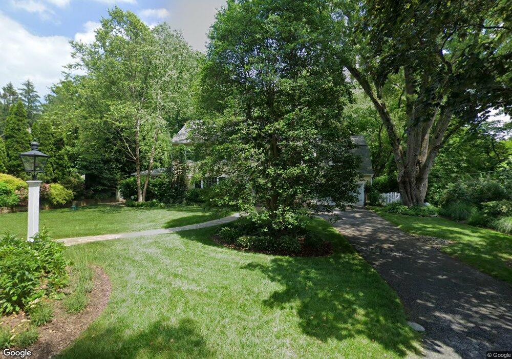 313 S Wind Rd, Towson, MD 21204 - photo 1