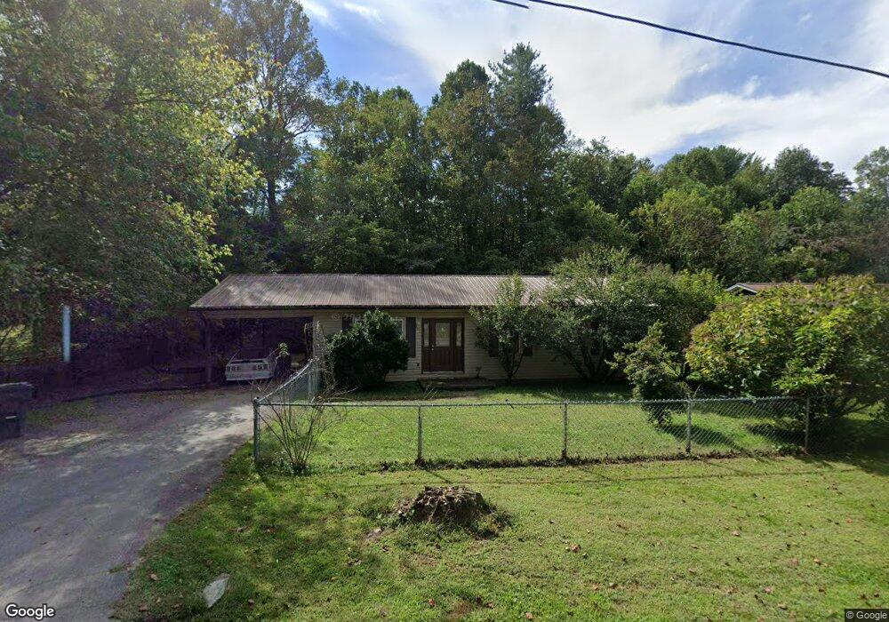 102 Dotson Rd, Hendersonville, NC 28792 - photo 1