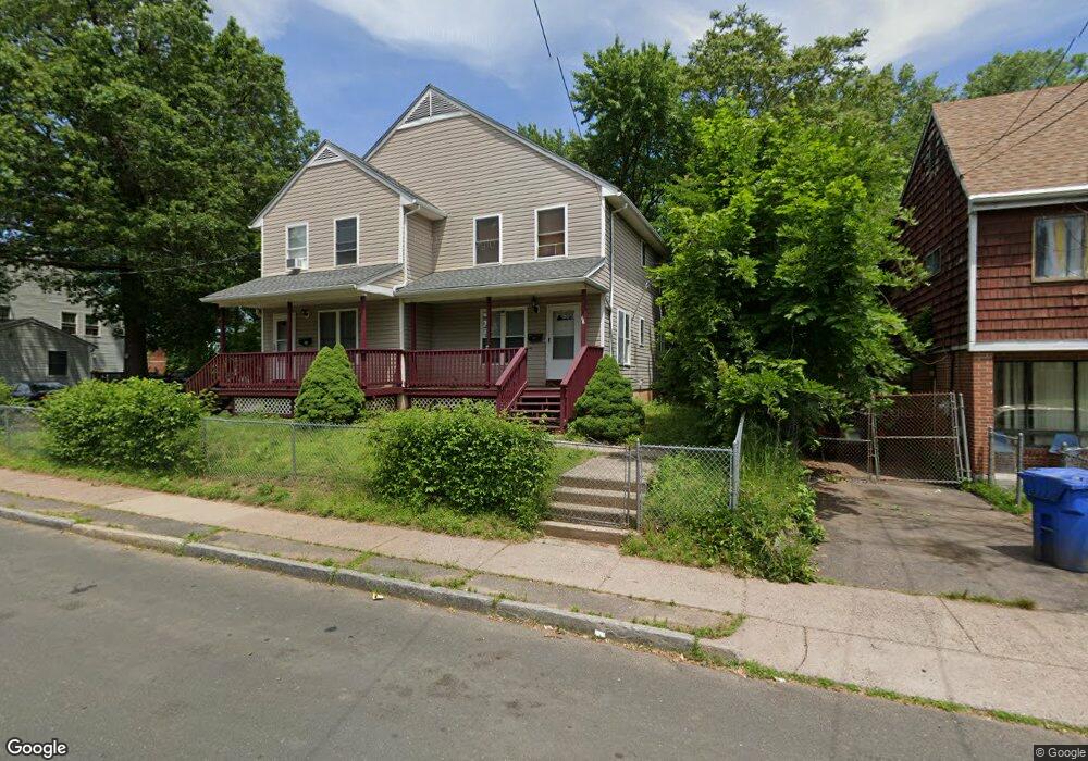 70 Elmer St unit 70, Hartford, CT 06120 - photo 1