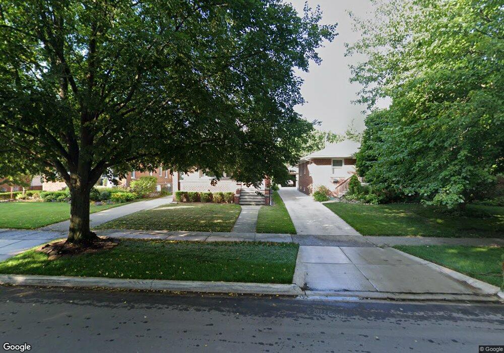 363 Kerby Rd, Grosse Pointe Farms, MI 48236 - photo 1