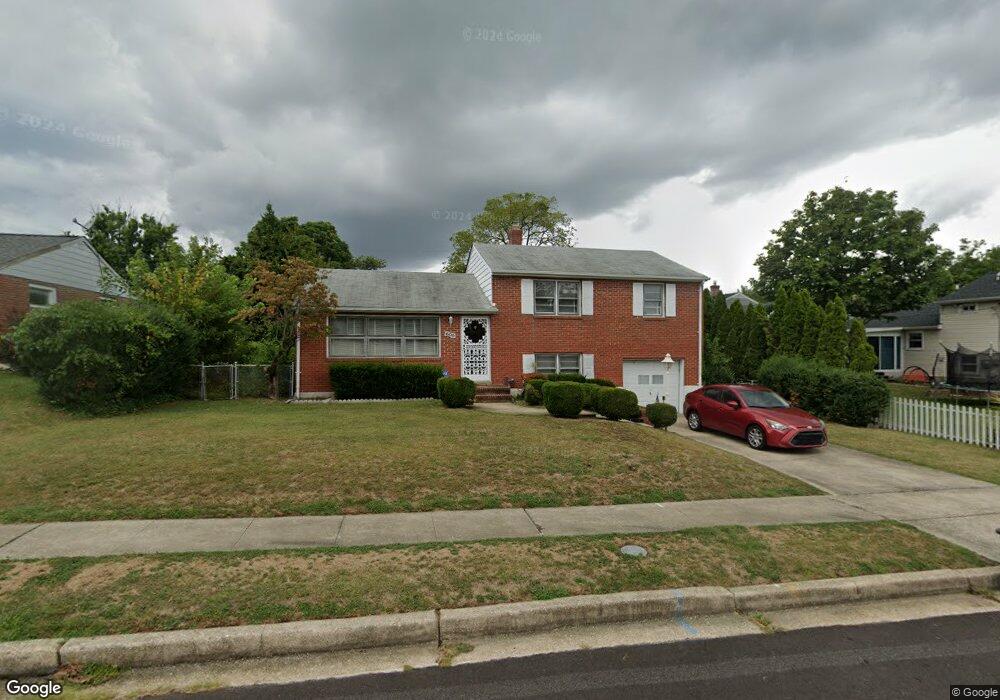 600 Southmont Rd, Catonsville, MD 21228 - photo 1