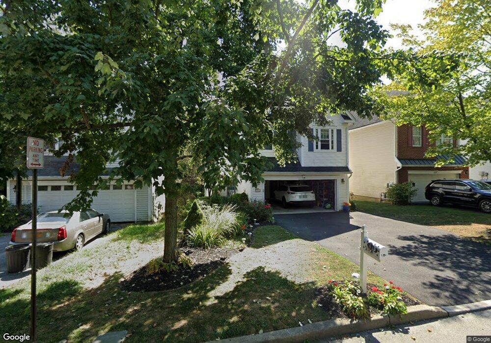 19 MacKellar Ct, Peekskill, NY 10566 - photo 1