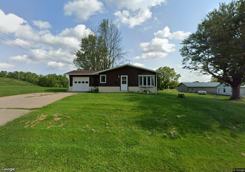 149 East St, Potosi, WI 53820 - photo 1