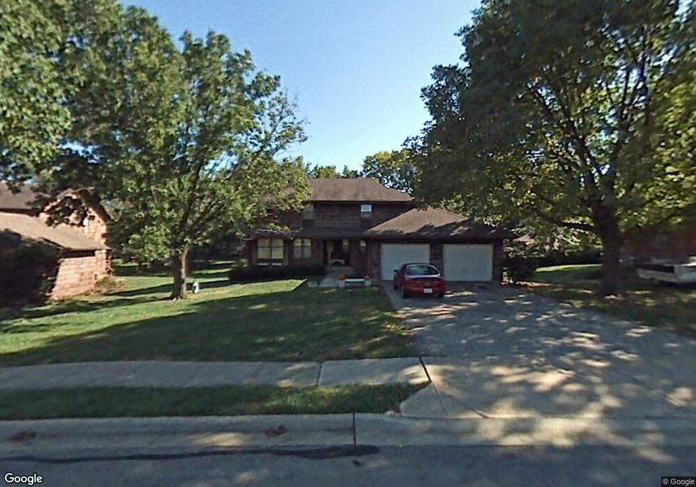 11201 W 71st Place, Shawnee, KS 66203 - photo 1