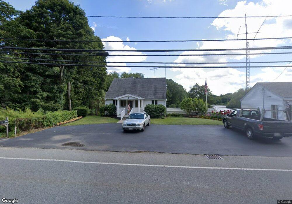 614 Webster St, Hanover, MA 02339 - photo 1