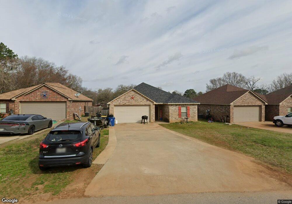 1005 Leach St, Kilgore, TX 75662 - photo 1