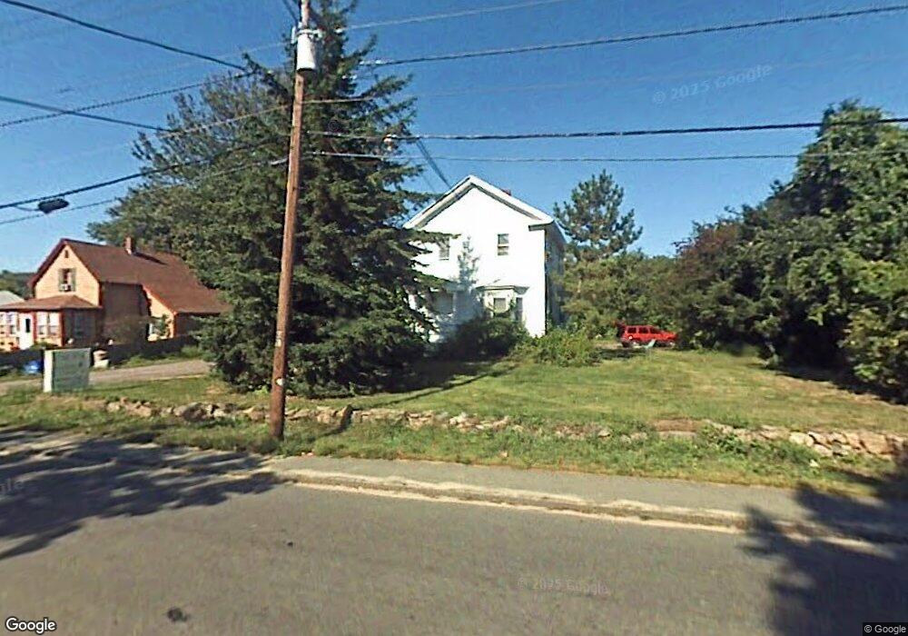 101 Vine St unit 101 Vine, Saugus, MA 01906 - photo 1