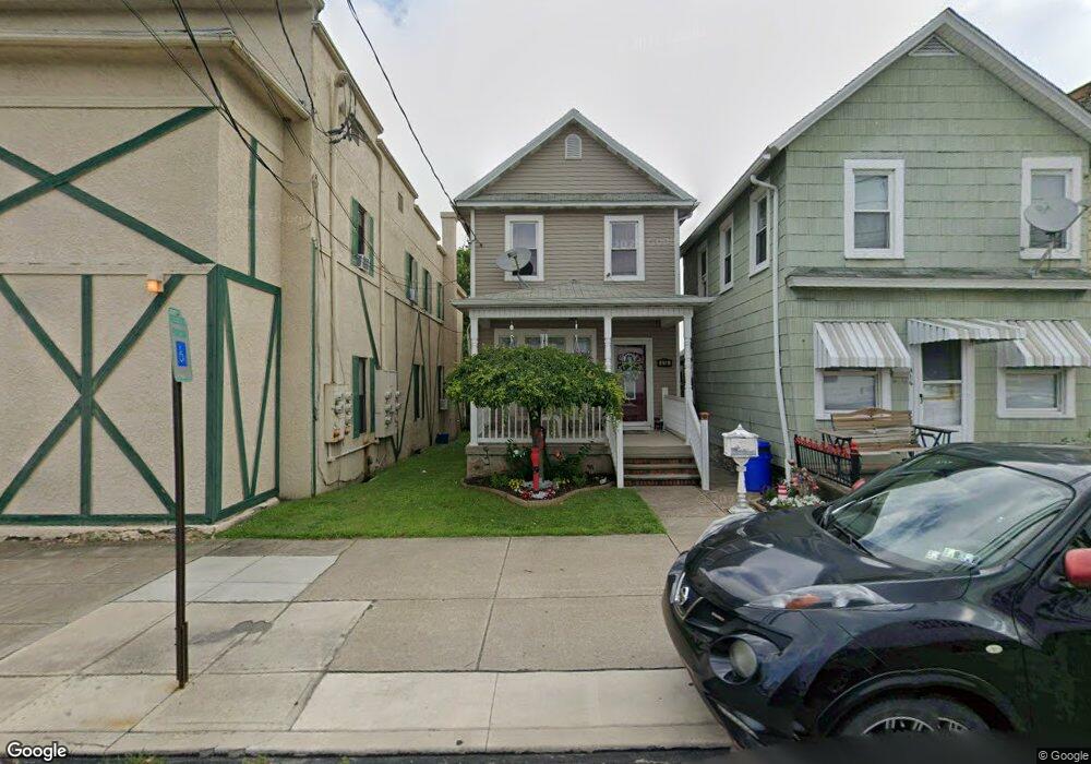 418 Main St, Dupont, PA 18641 - photo 1