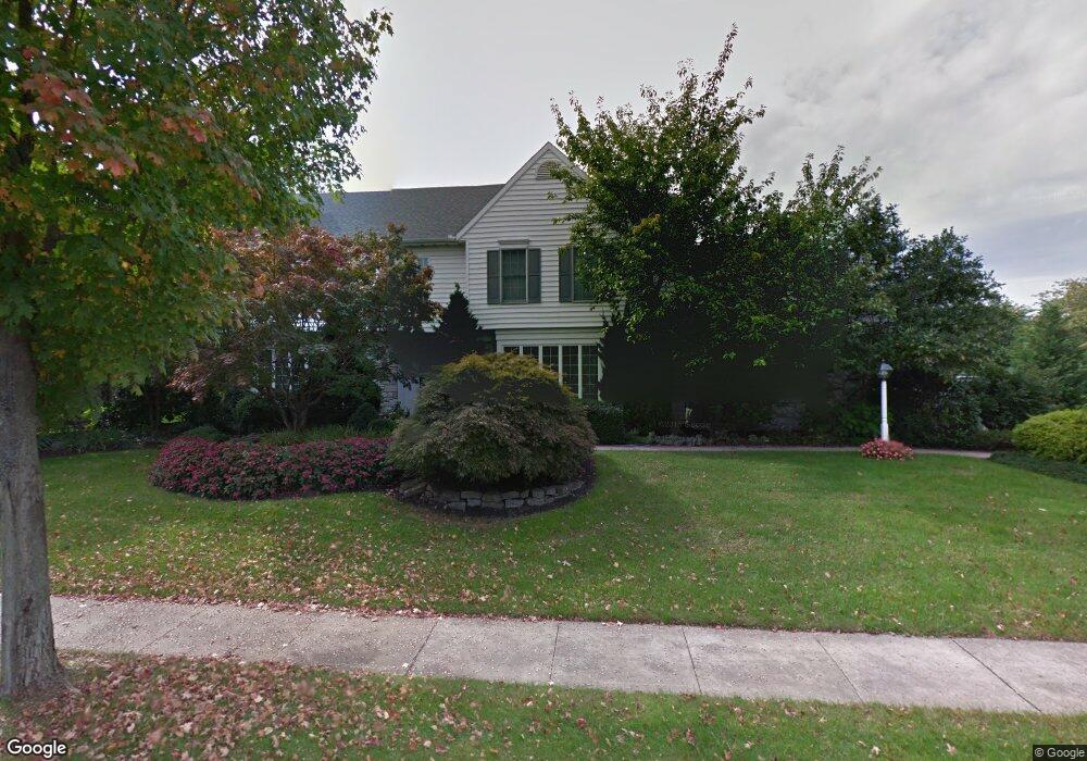 310 Greenbriar Rd, Reading, PA 19610 - photo 1