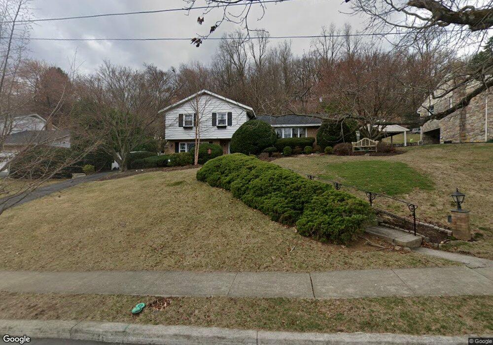 304 E Broad St, Reading, PA 19607 - photo 1