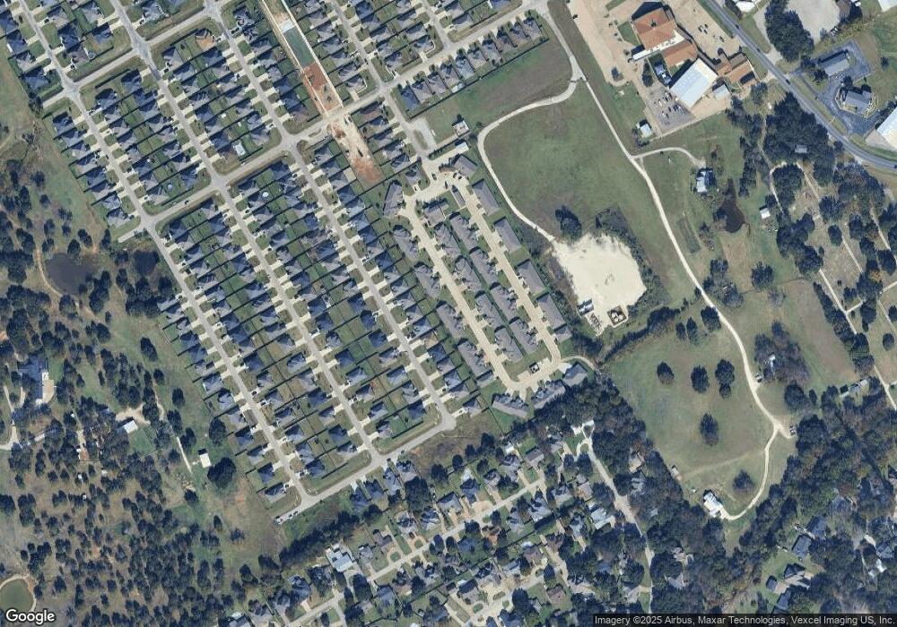 3532 Legacy Cir, Granbury, TX 76049 - photo 1