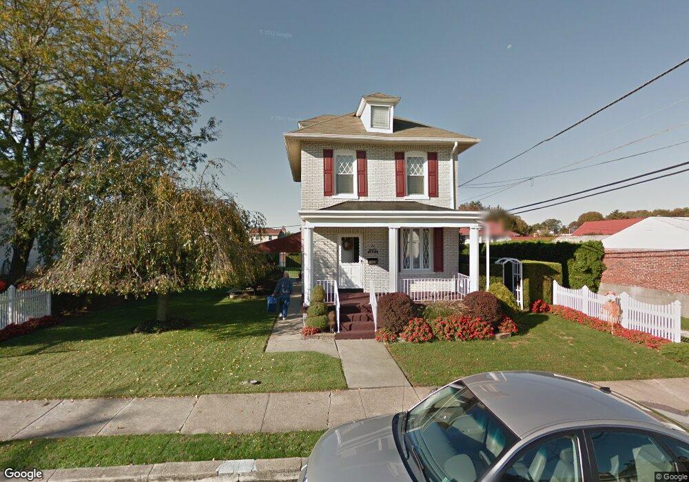 3426 Boyer St, Reading, PA 19605 - photo 1