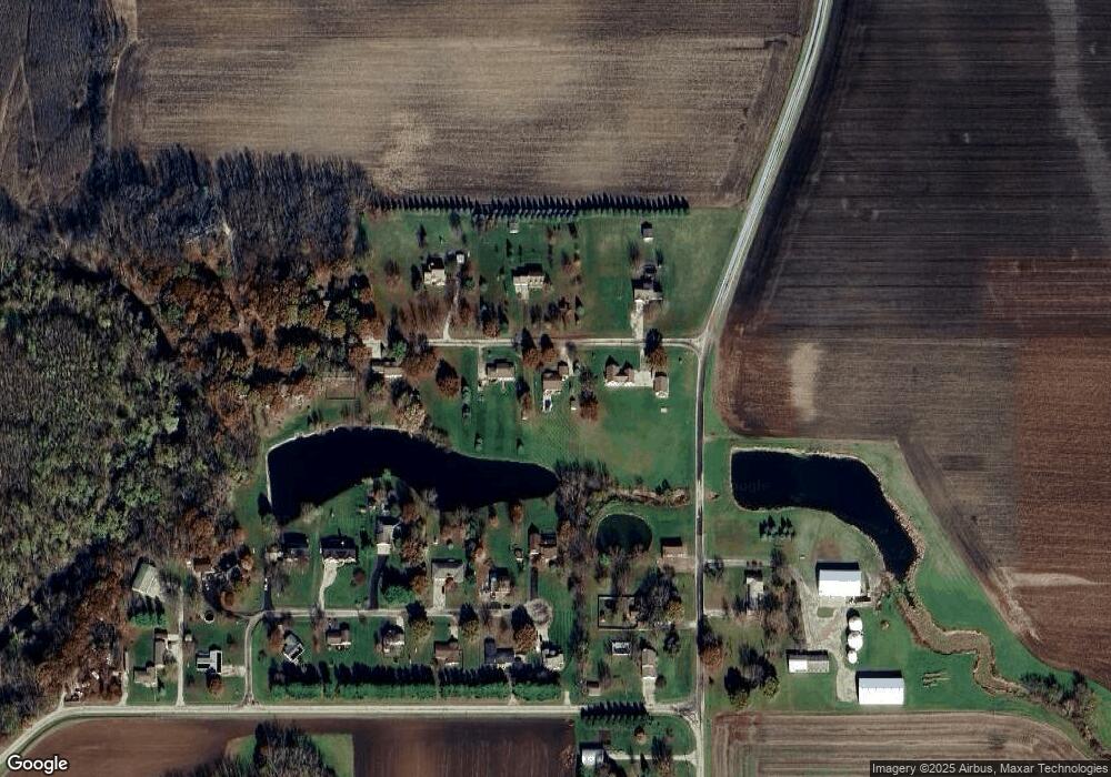 21 N Deer Lake, Villa Grove, IL 61956 - photo 1