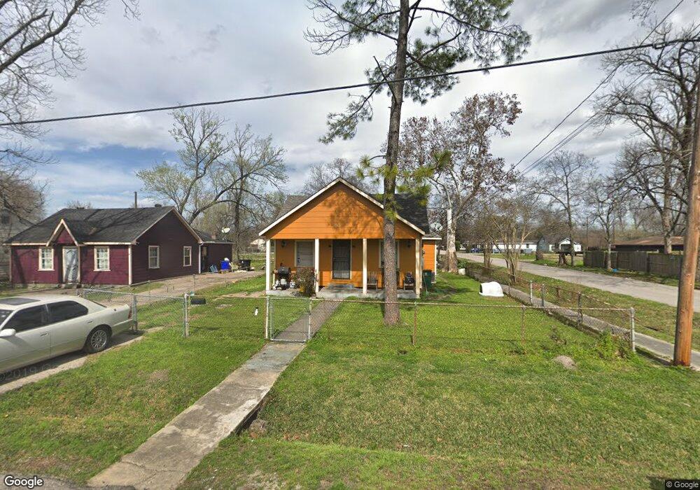 3937 Caplin St, Houston, TX 77026 - photo 1
