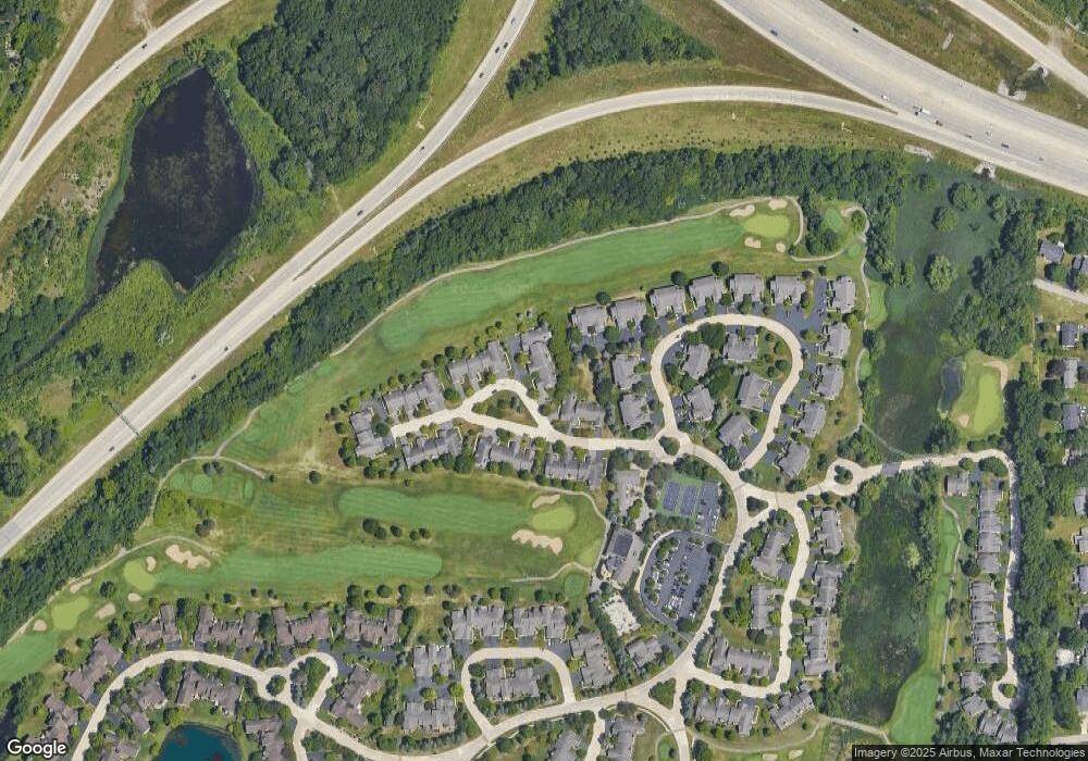 799 Upper Scotsborough Way unit 236, Bloomfield Hills, MI 48304 - photo 1