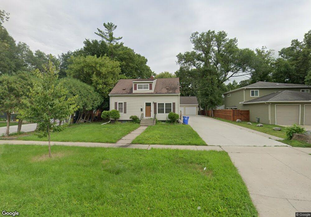 1325 10th St N, Fargo, ND 58102 - photo 1