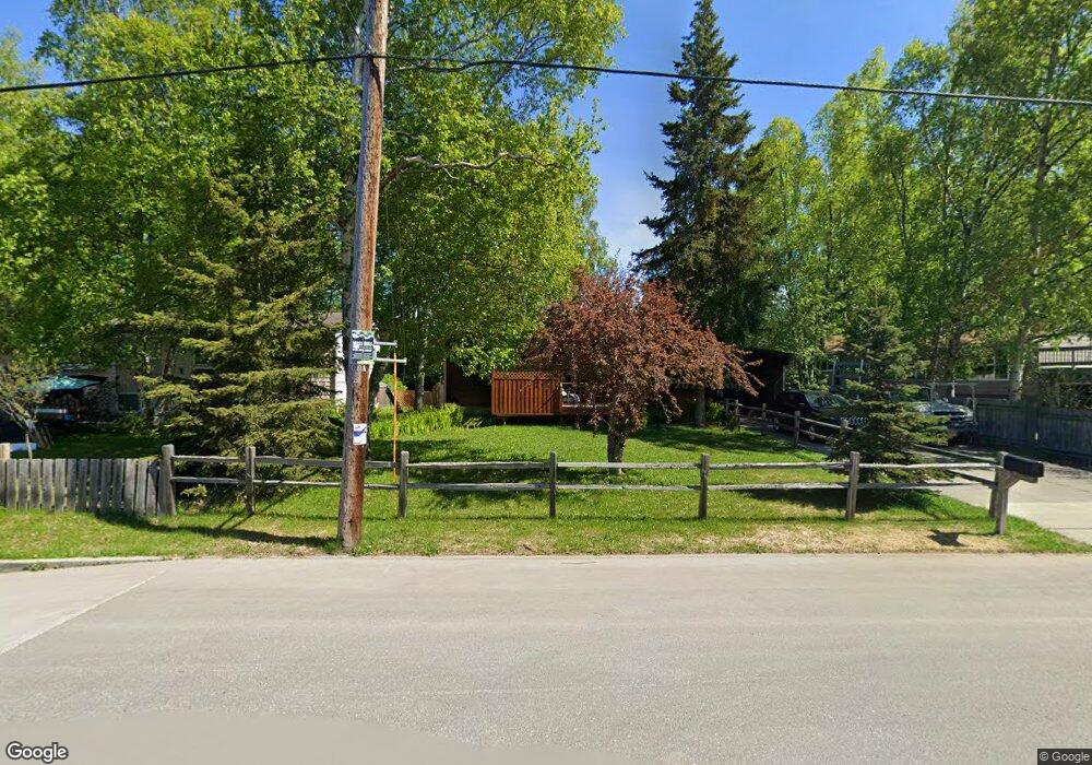 2505 Mckenzie Dr, Anchorage, AK 99517 - photo 1