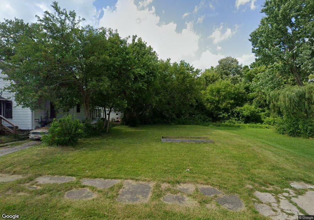 1009 E York Ave, Flint, MI 48505 - photo 1