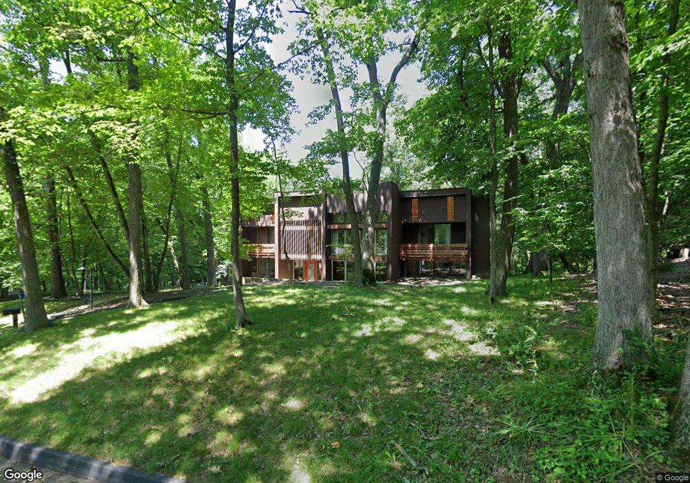 9 Cottage Grove Woods SE, Cedar Rapids, IA 52403 - photo 1