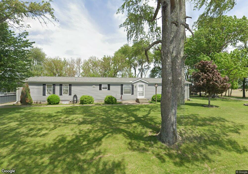 1376 E County Road 825 N, Tuscola, IL 61953 - photo 1