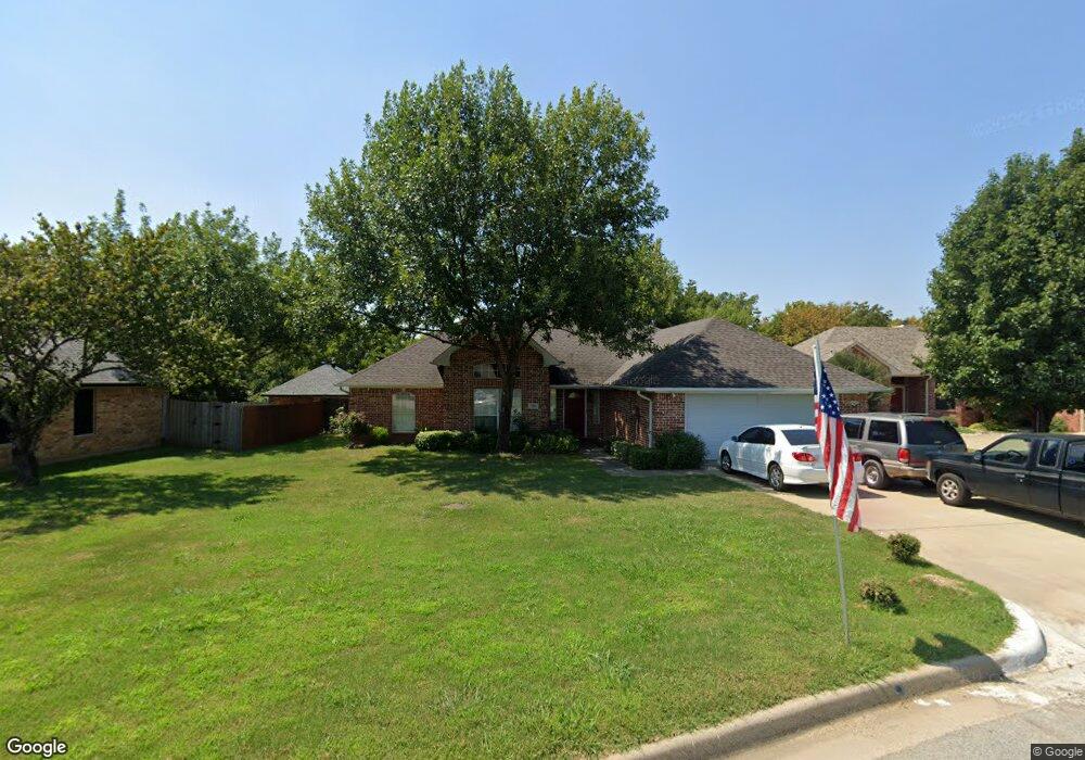 106 Chrissa Dr, Pottsboro, TX 75076 - photo 1