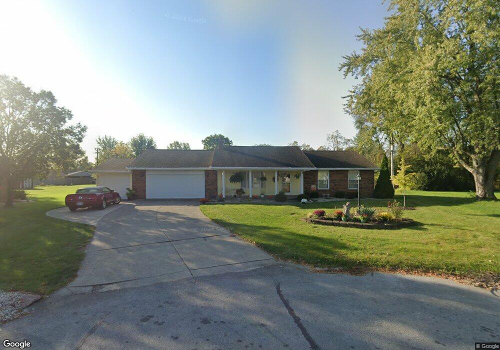 120 Yew Ln, Lima, OH 45806 - photo 1