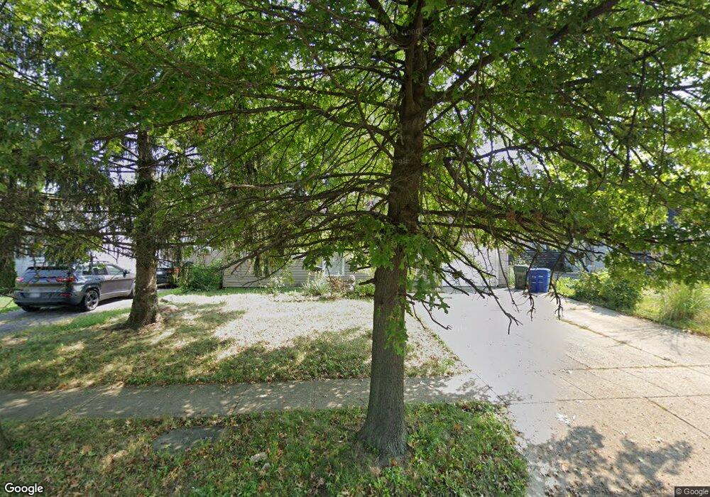 5654 Tamarack Blvd, Columbus, OH 43229 - photo 1