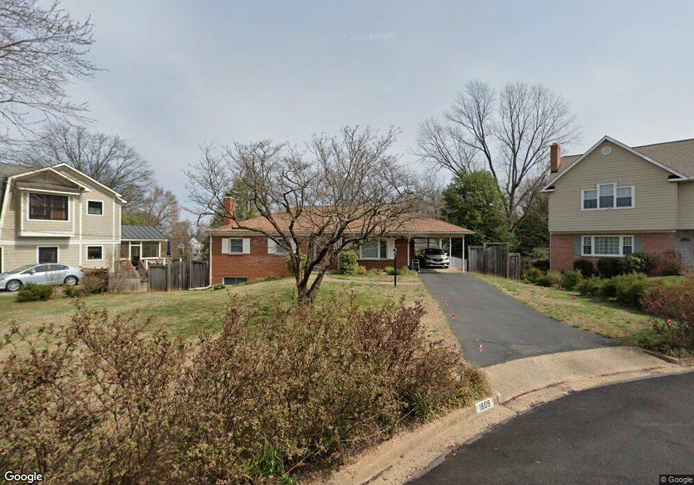 1809 Lansing Ct, McLean, VA 22101 - photo 1