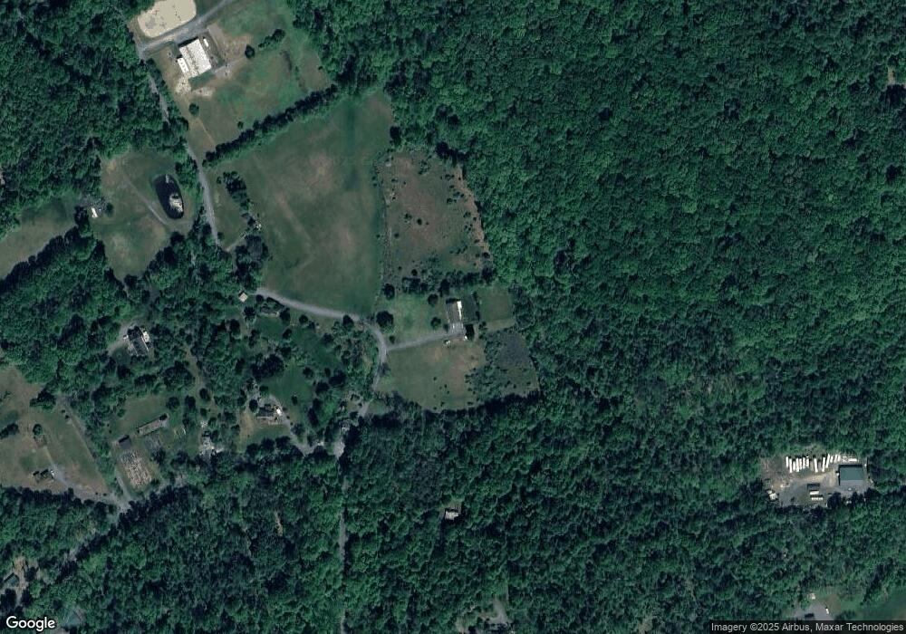 706 Mutton Hollow Rd, Stroudsburg, PA 18360 - photo 1