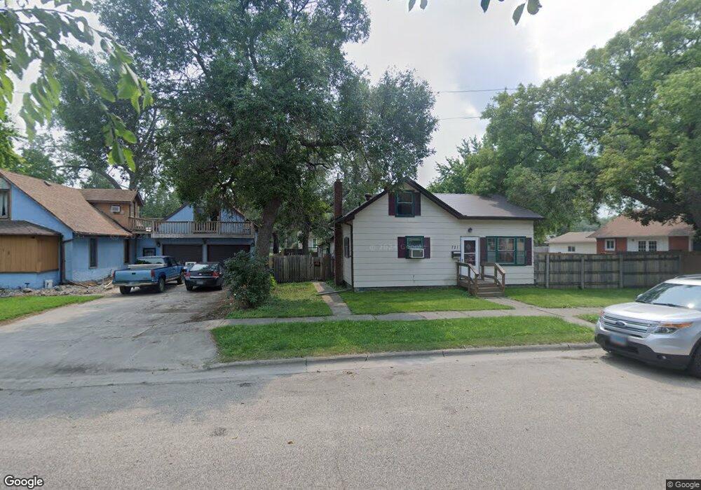 741a 2nd St SW, Jamestown, ND 58401 - photo 1