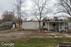 303 W 10th St, Sandoval, IL 62882