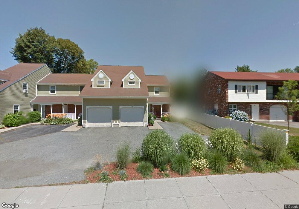 66 Memorial Blvd unit 3, Newport, RI 02840 - photo 1