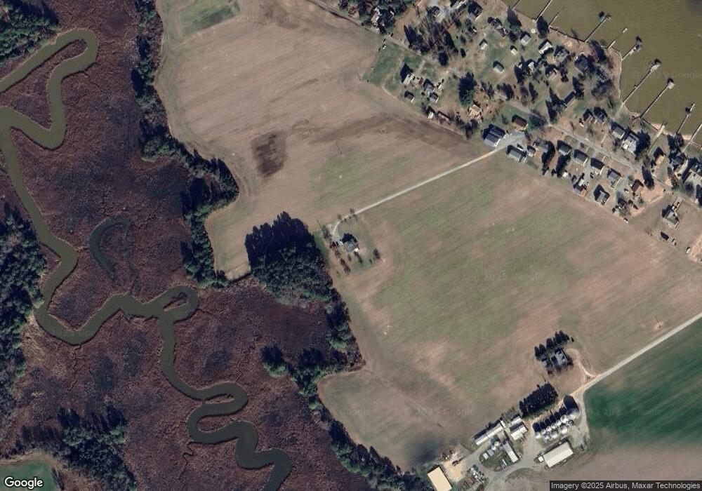 3415 Grandview Dr, Dunnsville, VA 22454 - photo 1