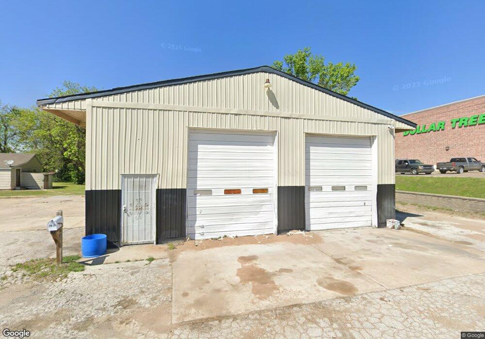 209 E Taft Ave, Sapulpa, OK 74066 - photo 1