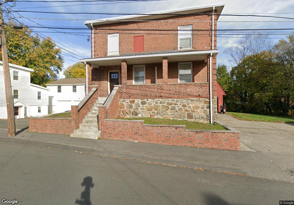 70 Valley St unit 3, Wakefield, MA 01880 - photo 1