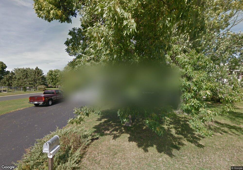 10776 95th Place N, Maple Grove, MN 55369 - photo 1