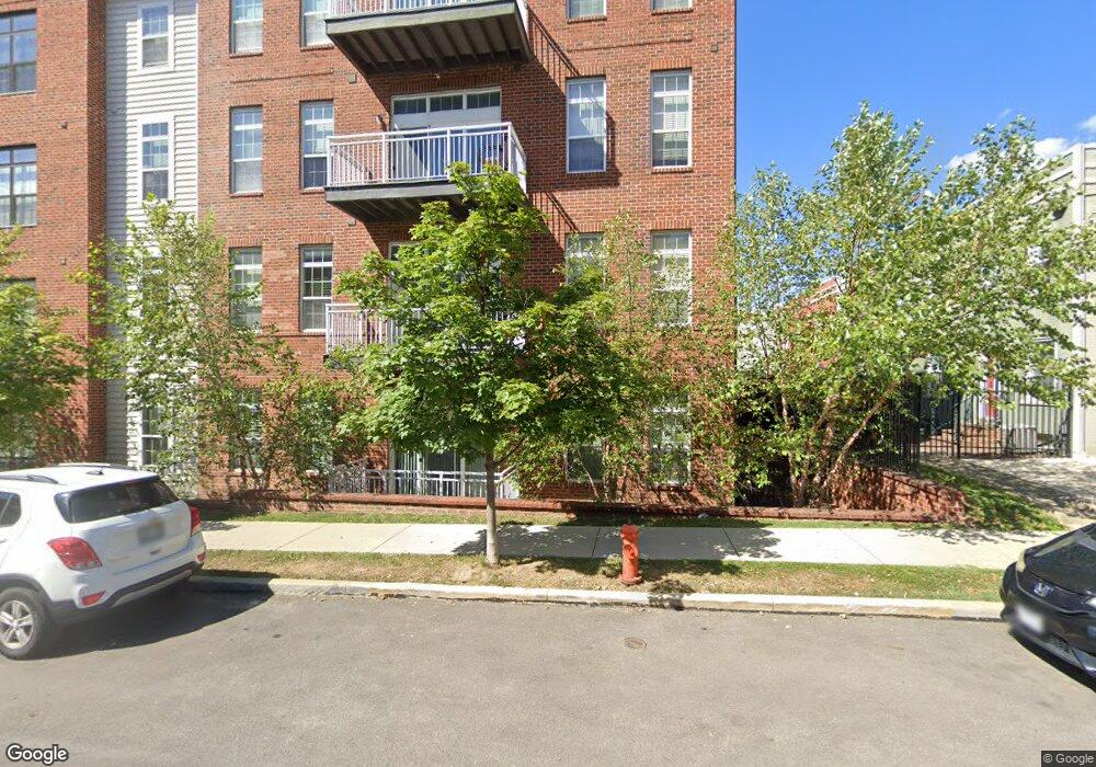 86 E 8th Ave, Columbus, OH 43201 - photo 1