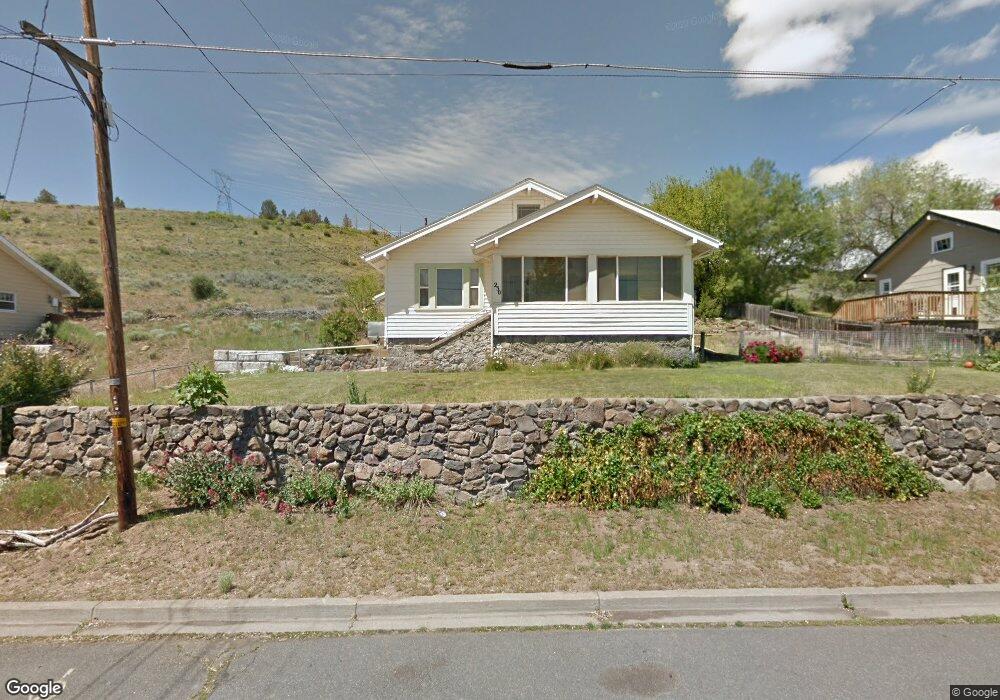 250 S Rogers St, Klamath Falls, OR 97601 - photo 1