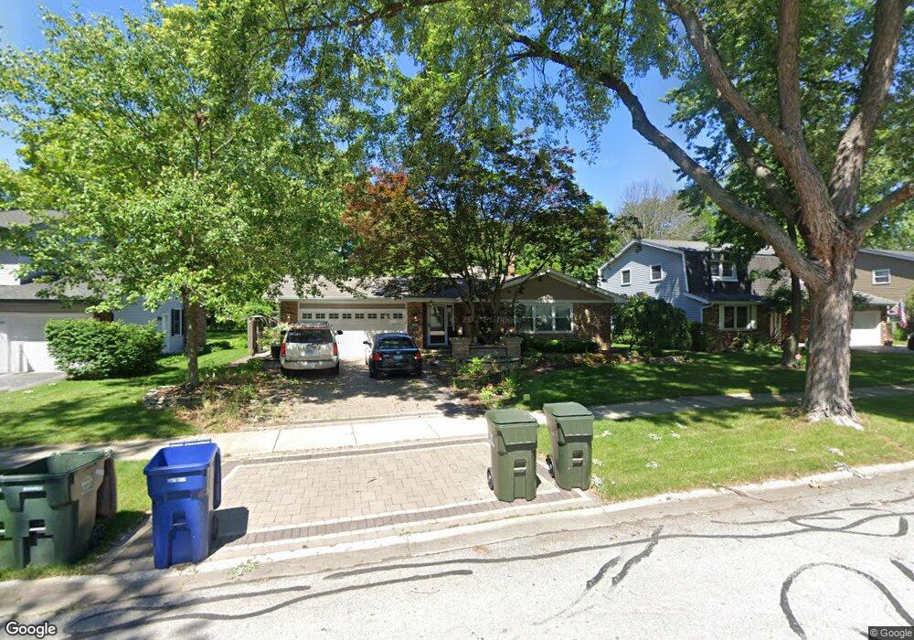 1549 Towhee Ln, Naperville, IL 60565 - photo 1