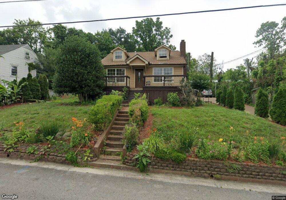 212 Davis Ave, Columbia, TN 38401 - photo 1