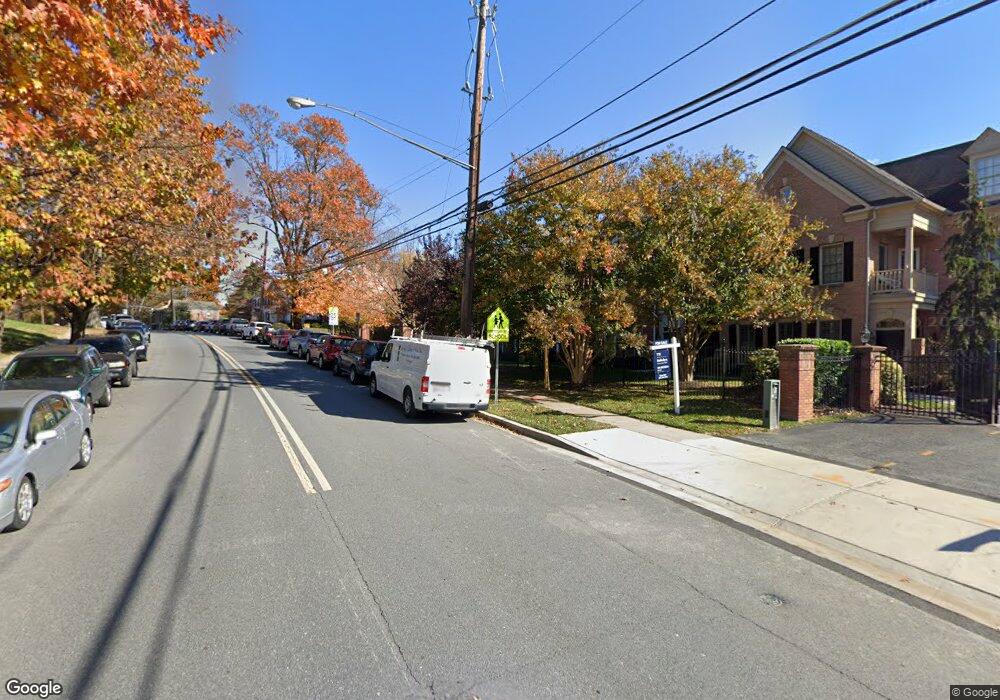 8523 Gavin Manor Ct, Chevy Chase, MD 20815 - photo 1