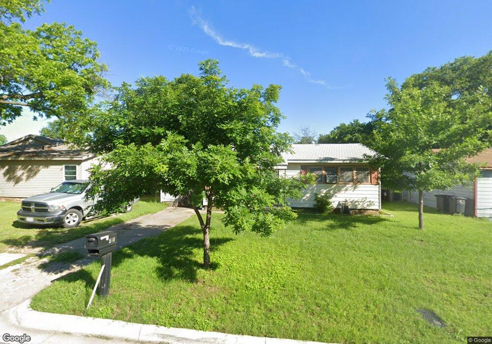 518 Euclid St, Cleburne, TX 76033 - photo 1