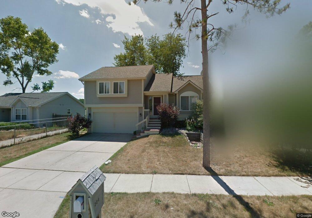 226 E Claremore Dr, Lansing, MI 48911 - photo 1