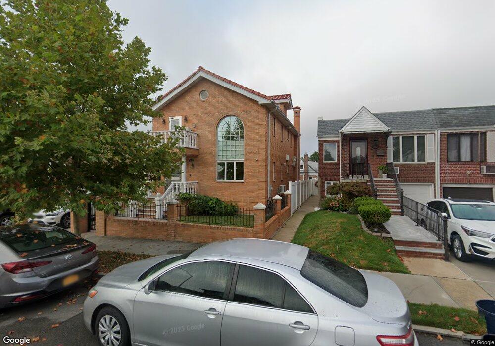 5312 193rd St, Fresh Meadows, NY 11365 - photo 1