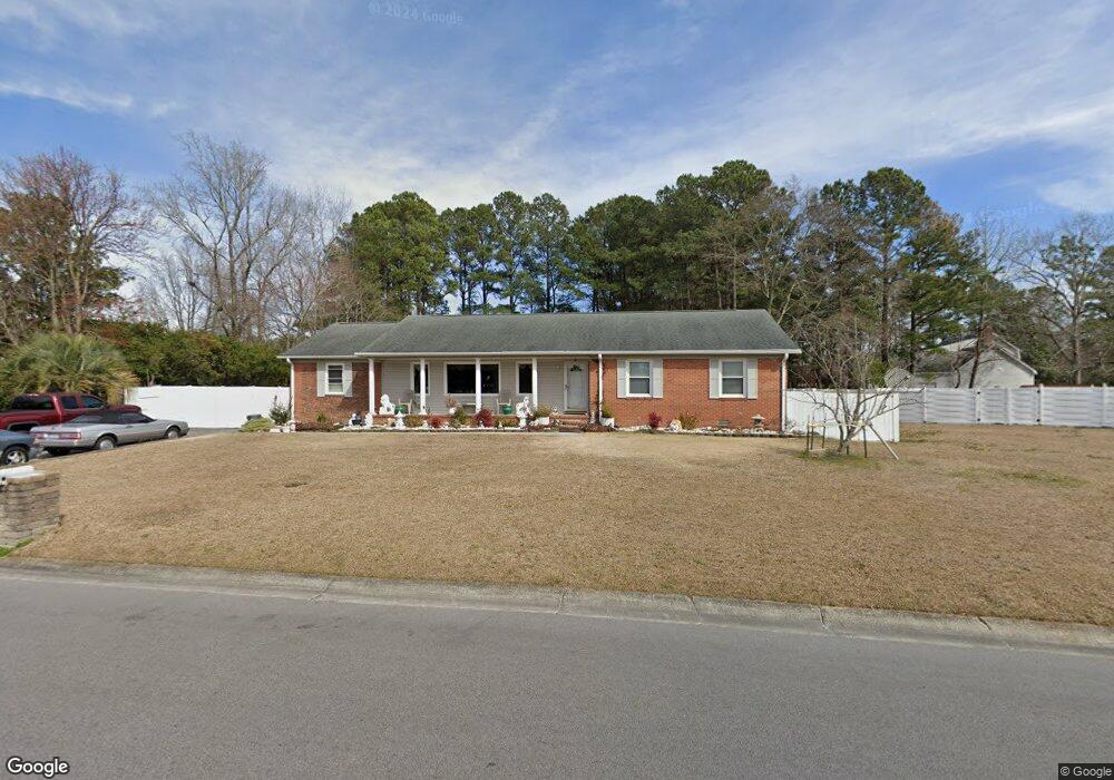 213 Park Wood Dr, Jacksonville, NC 28546 - photo 1