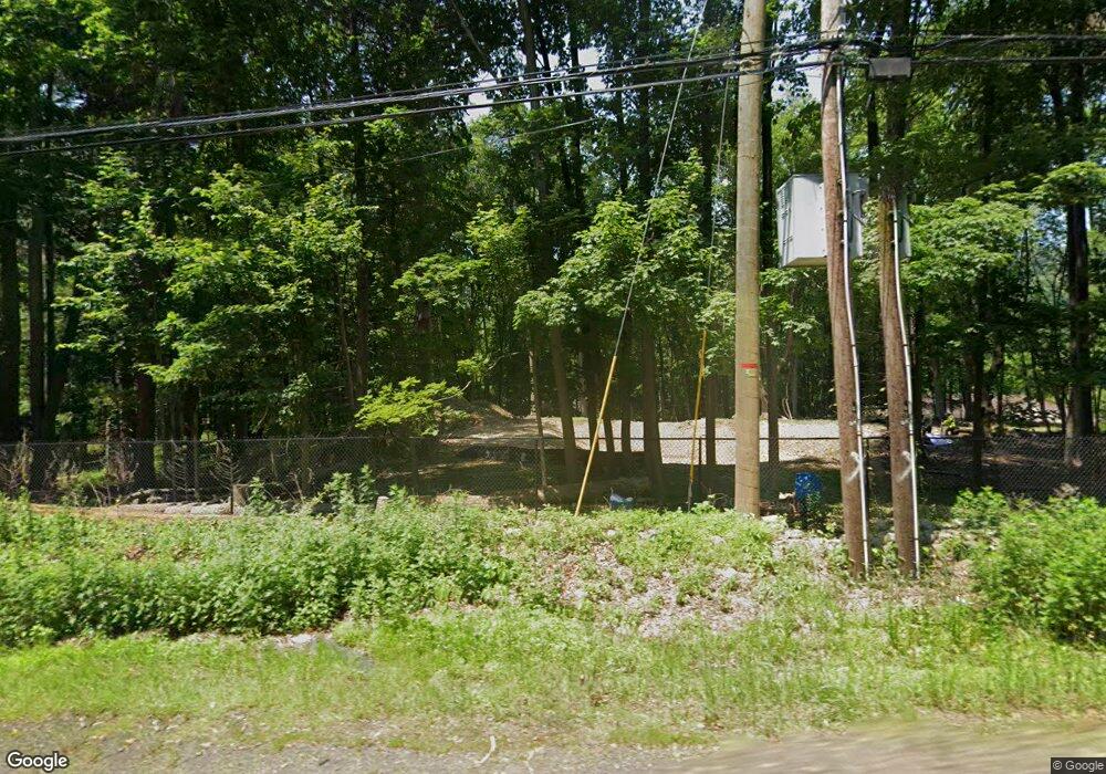 932 Haverstraw Rd, Suffern, NY 10901 - photo 1