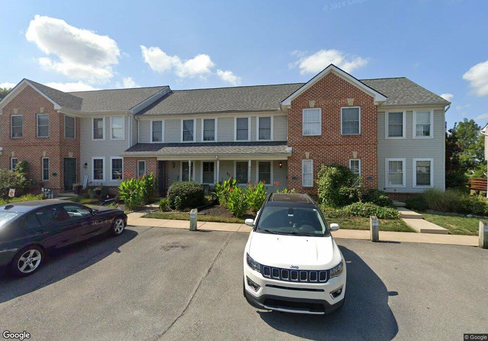 4027 Bradford Cir unit F12, Mount Joy, PA 17552 - photo 1