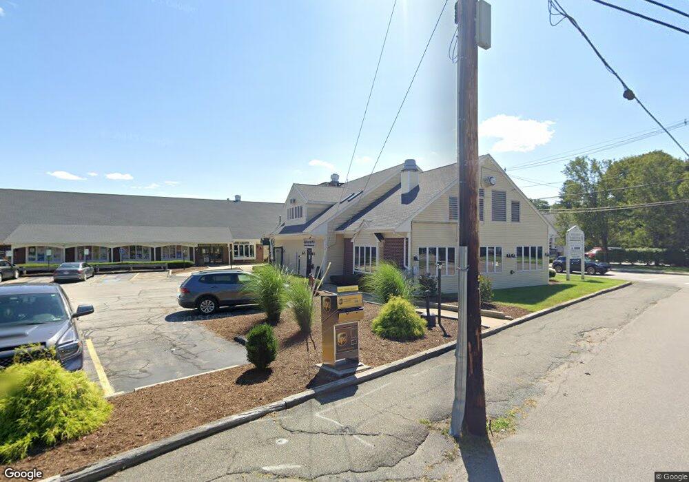 1 Green St, Medfield, MA 02052 - photo 1